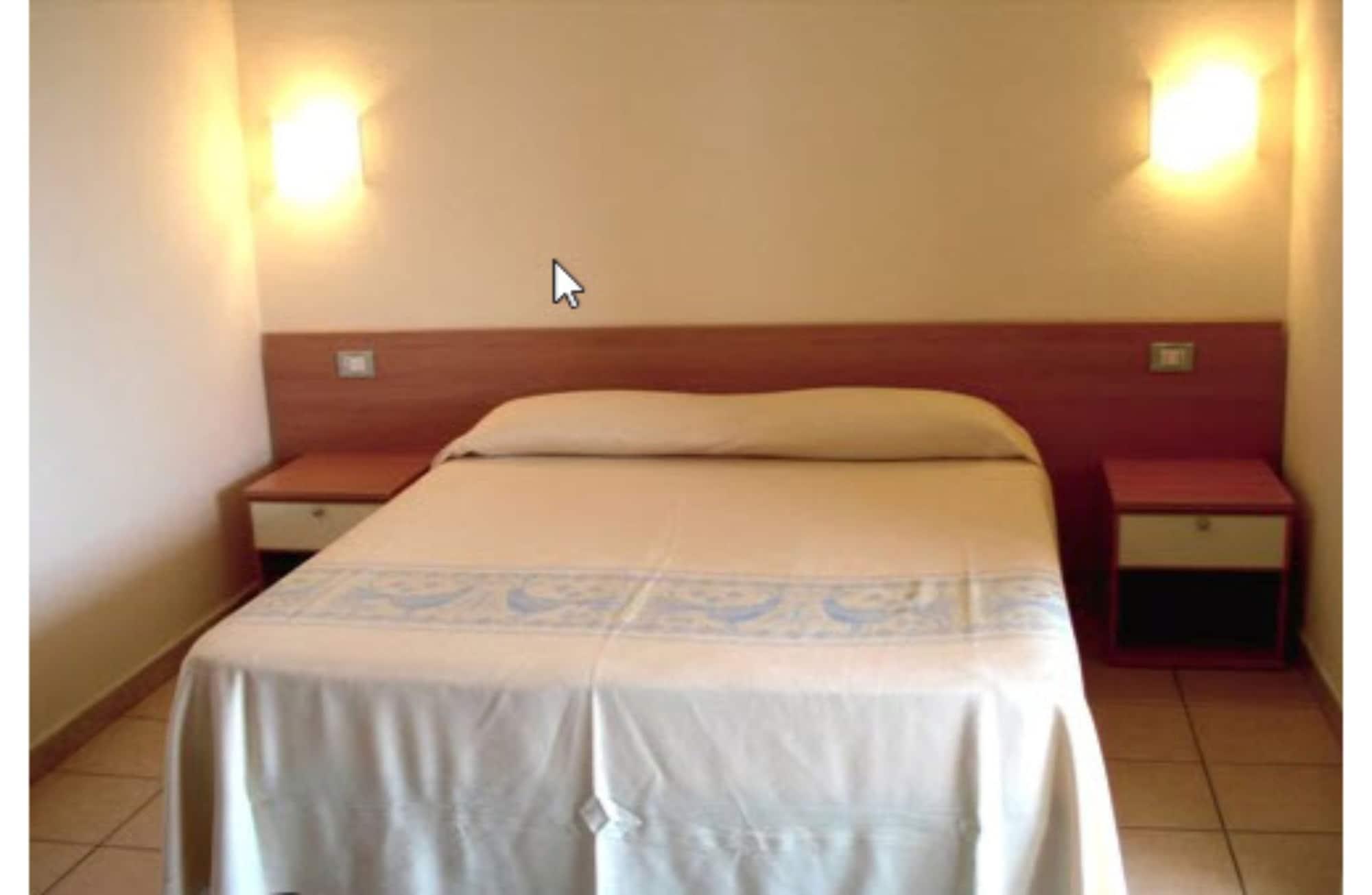 Hotel Baia Marina أروسييْ المظهر الخارجي الصورة