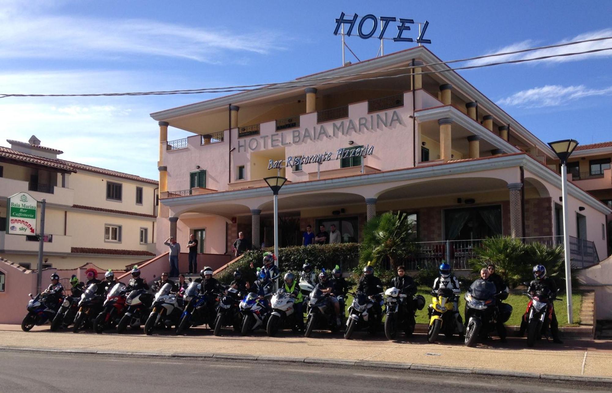 Hotel Baia Marina أروسييْ المظهر الخارجي الصورة