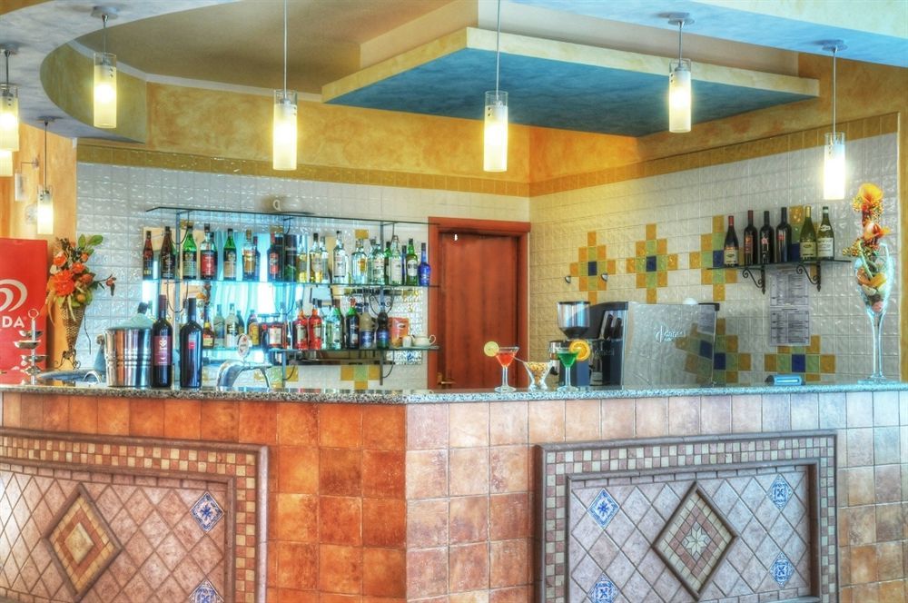 Hotel Baia Marina أروسييْ المظهر الخارجي الصورة