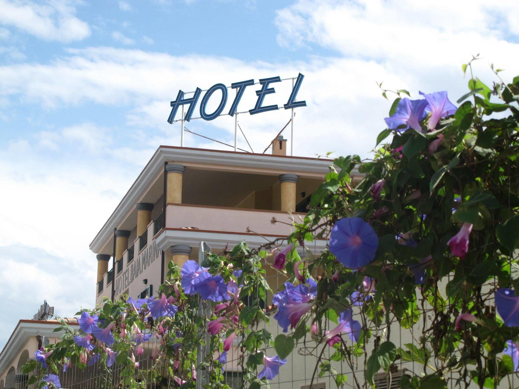 Hotel Baia Marina أروسييْ المظهر الخارجي الصورة